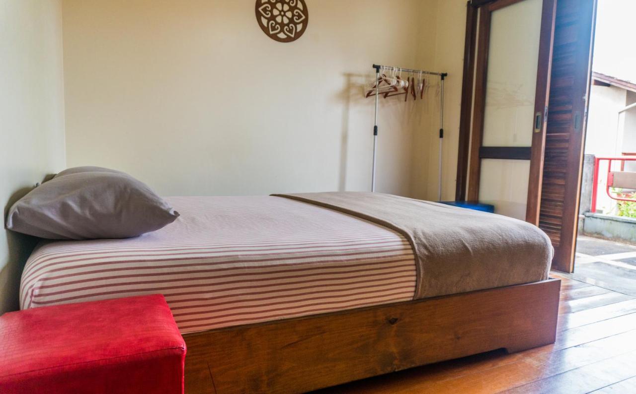 Sunhouse Hostel Флорианополис Экстерьер фото